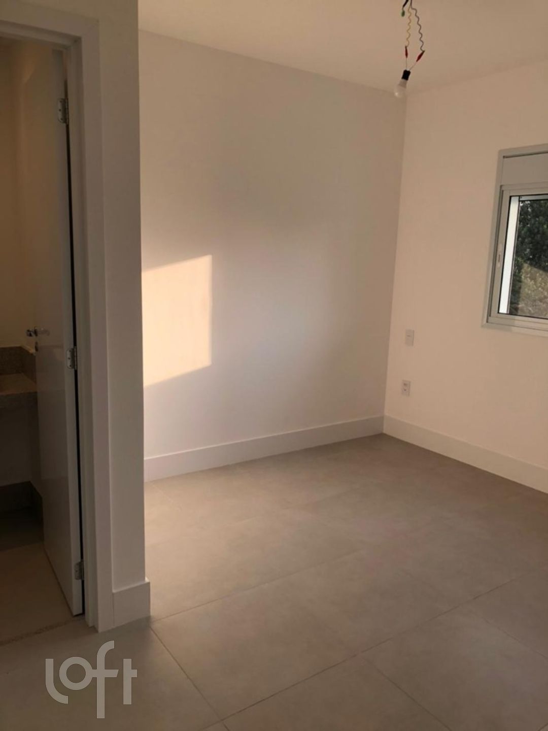 Apartamento à venda com 2 quartos, 67m² - Foto 11