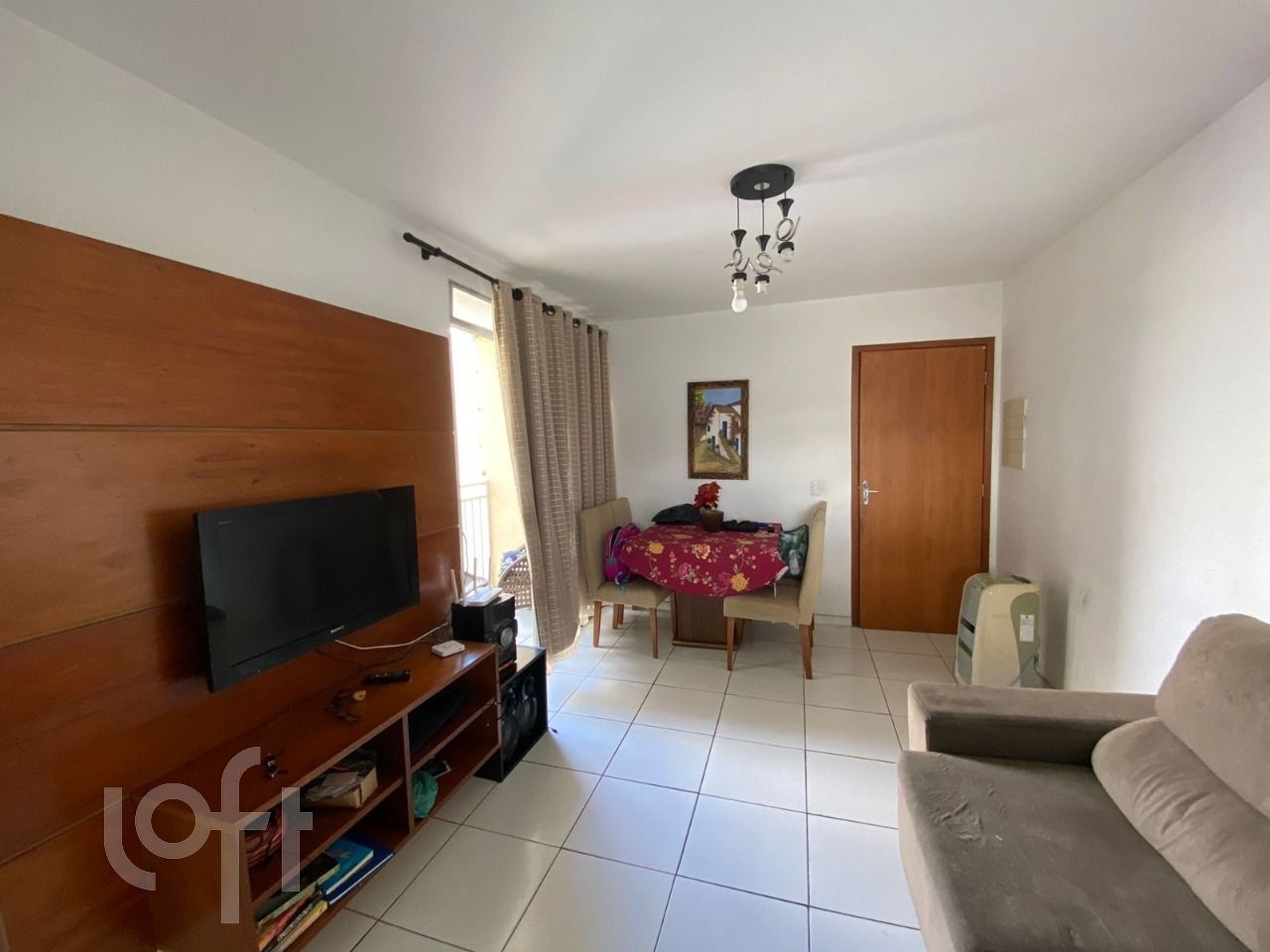 Apartamento à venda com 3 quartos, 75m² - Foto 1