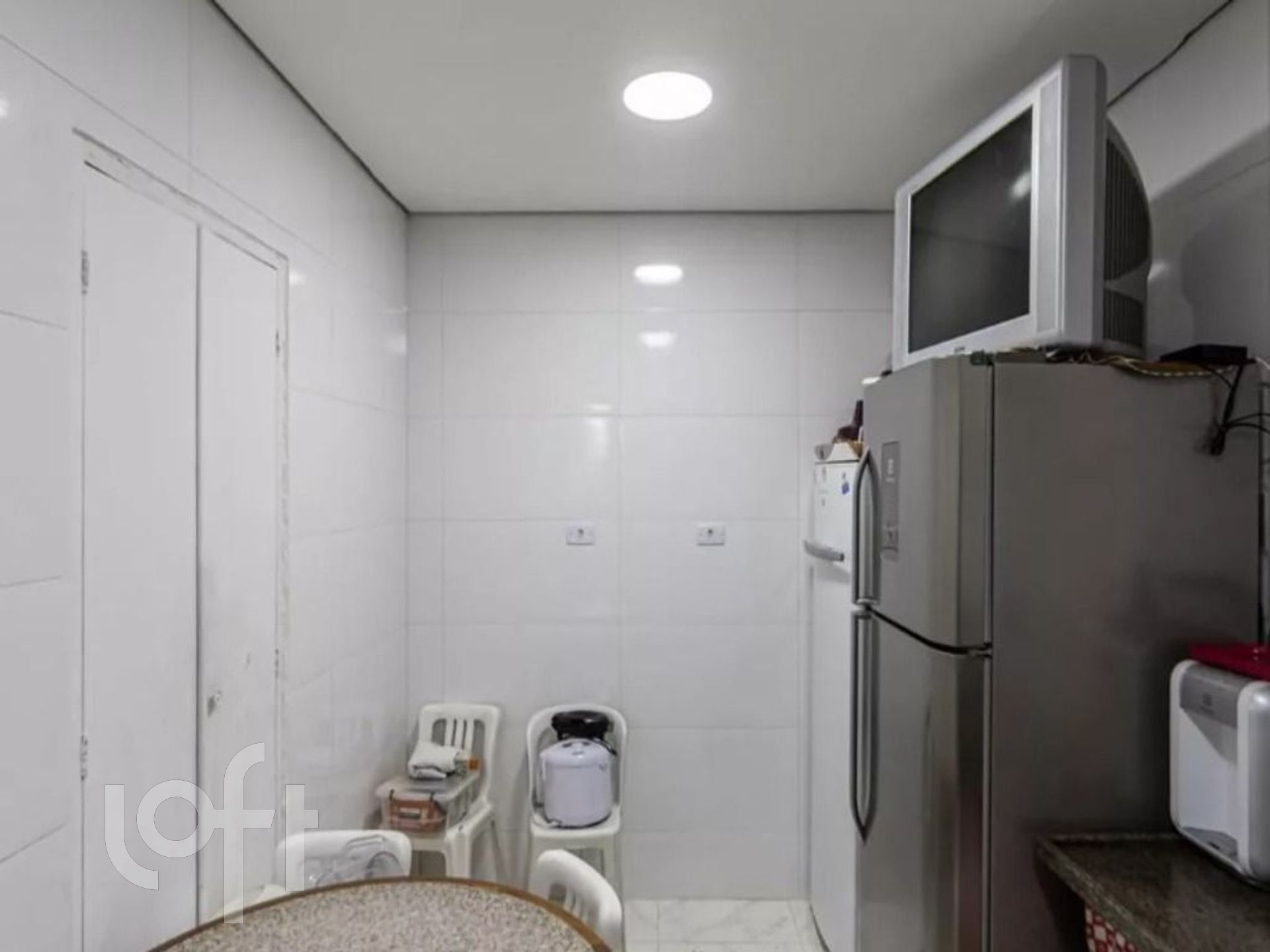 Apartamento à venda com 2 quartos, 100m² - Foto 4