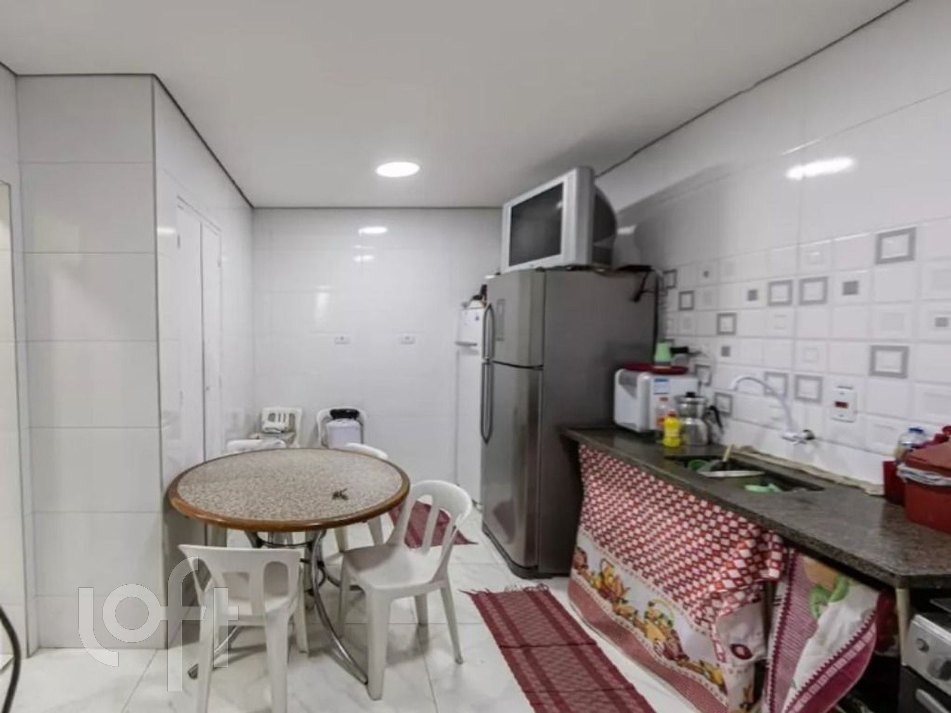 Apartamento à venda com 2 quartos, 100m² - Foto 3