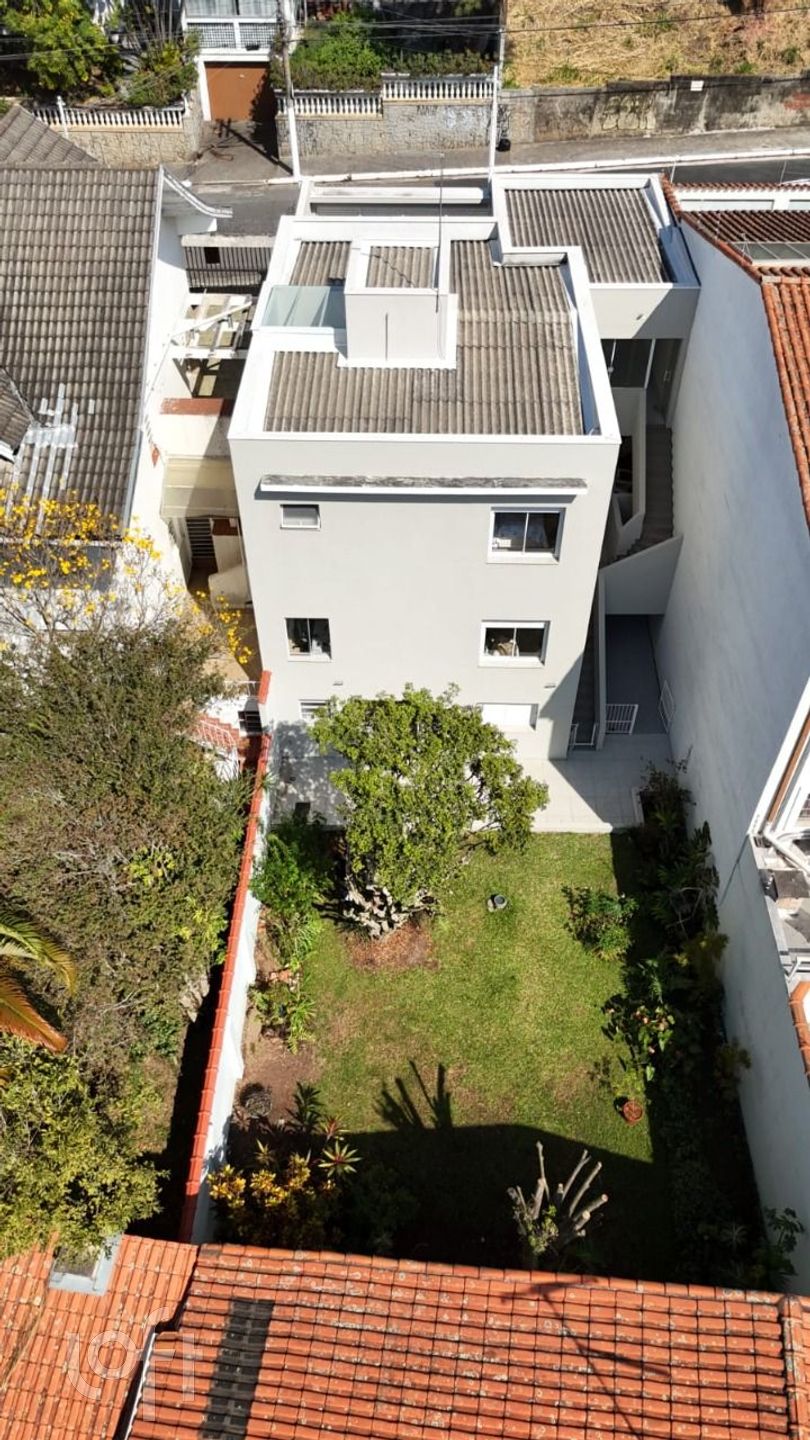 Casa à venda com 3 quartos, 245m² - Foto 3