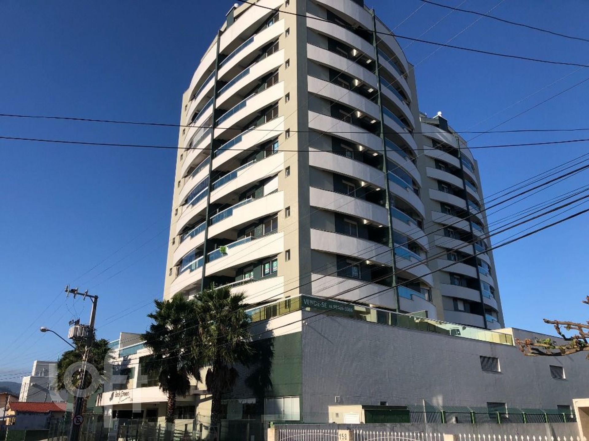 Apartamentos com 142m², 3 quartos, 3 suítes, 1 garagem, no bairro Trindade em Florianópolis