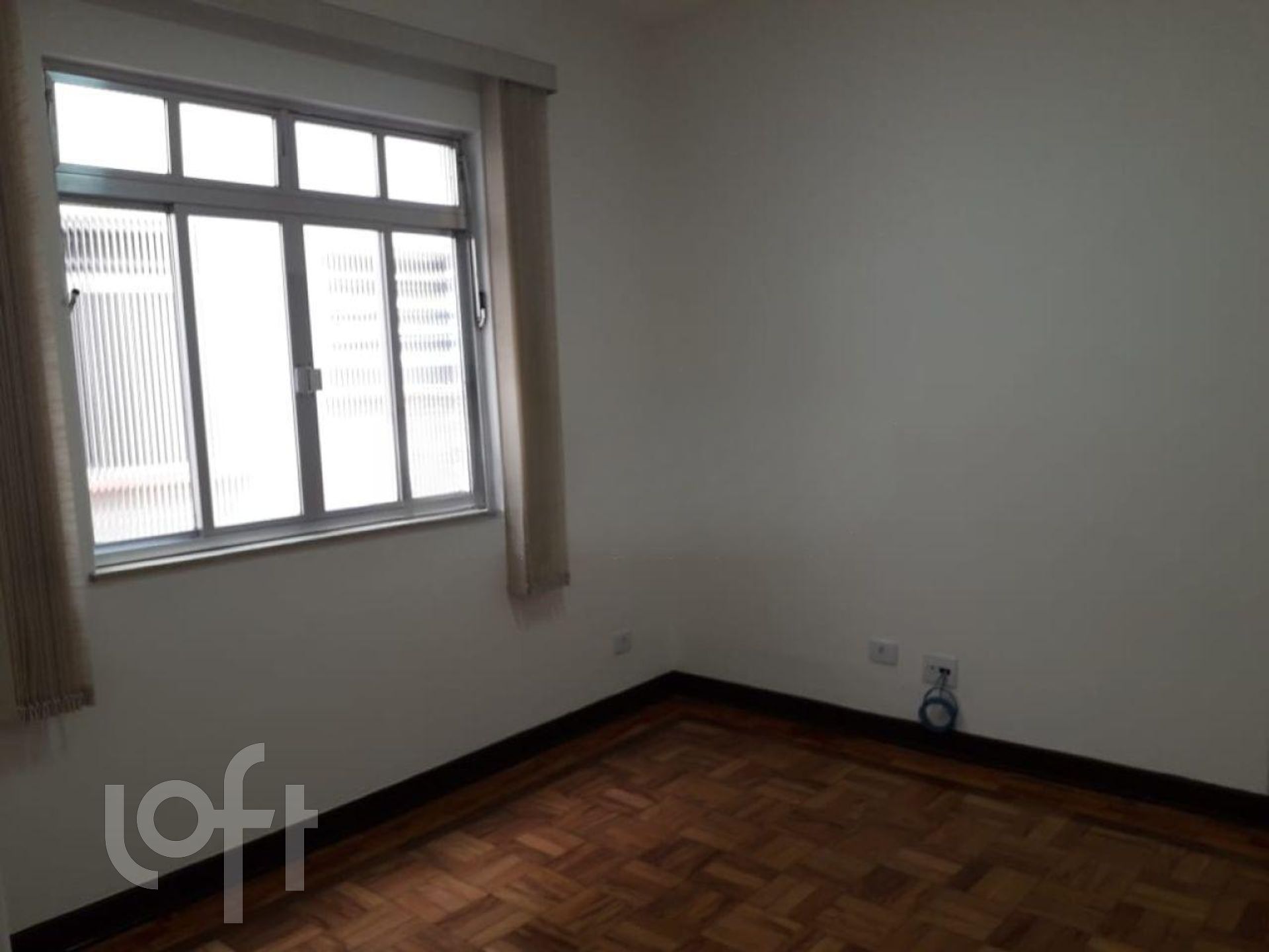 Apartamento à venda com 1 quarto, 55m² - Foto 2