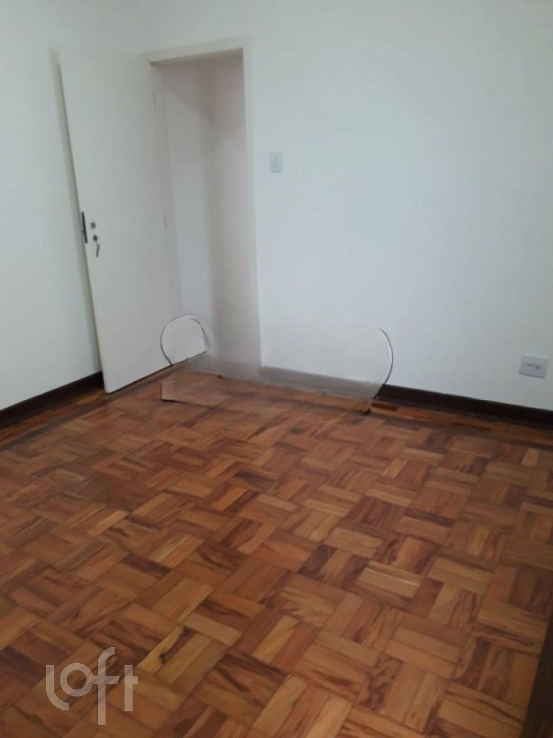 Apartamento à venda com 1 quarto, 55m² - Foto 4