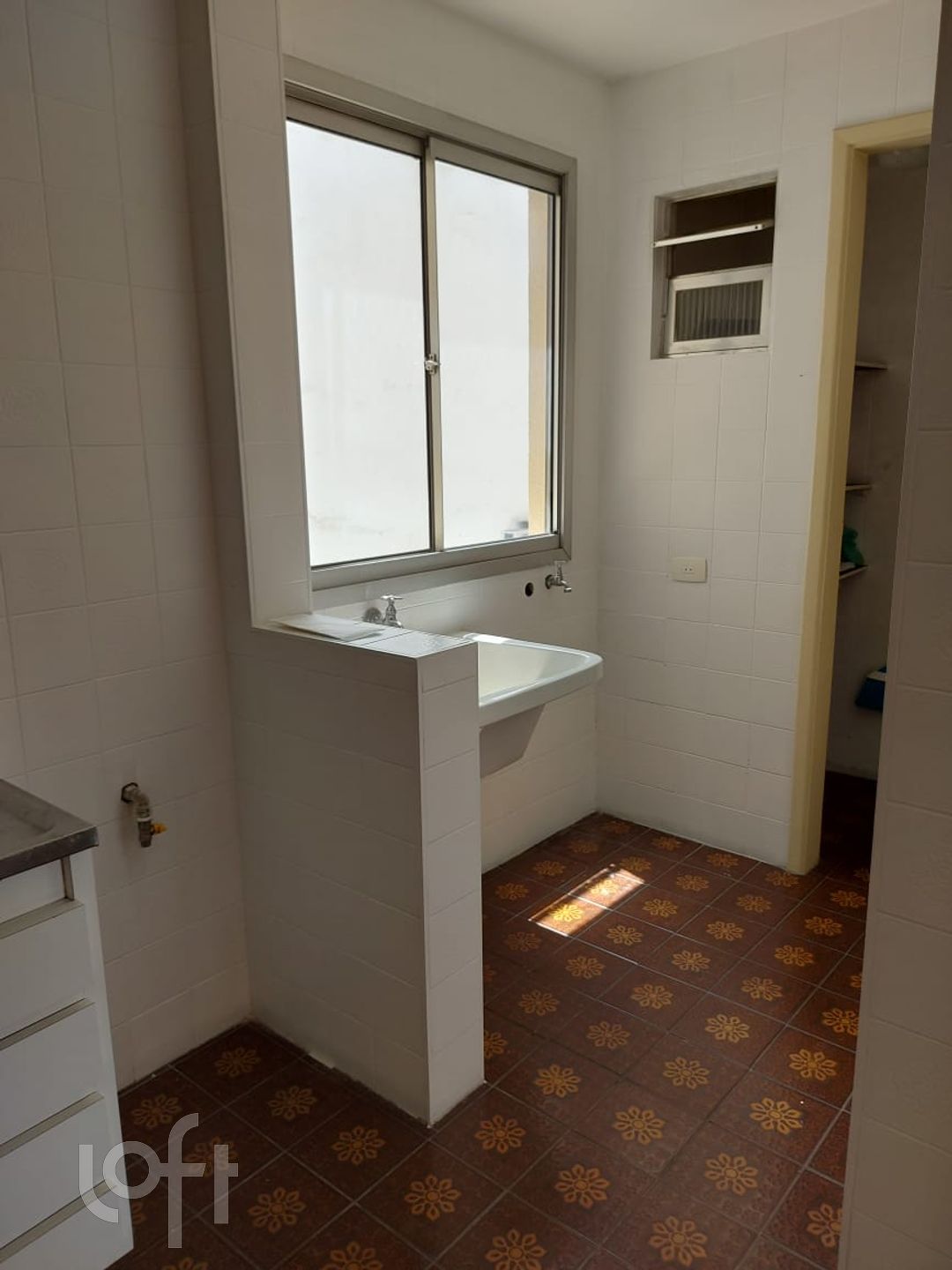 Apartamento à venda com 1 quarto, 45m² - Foto 4