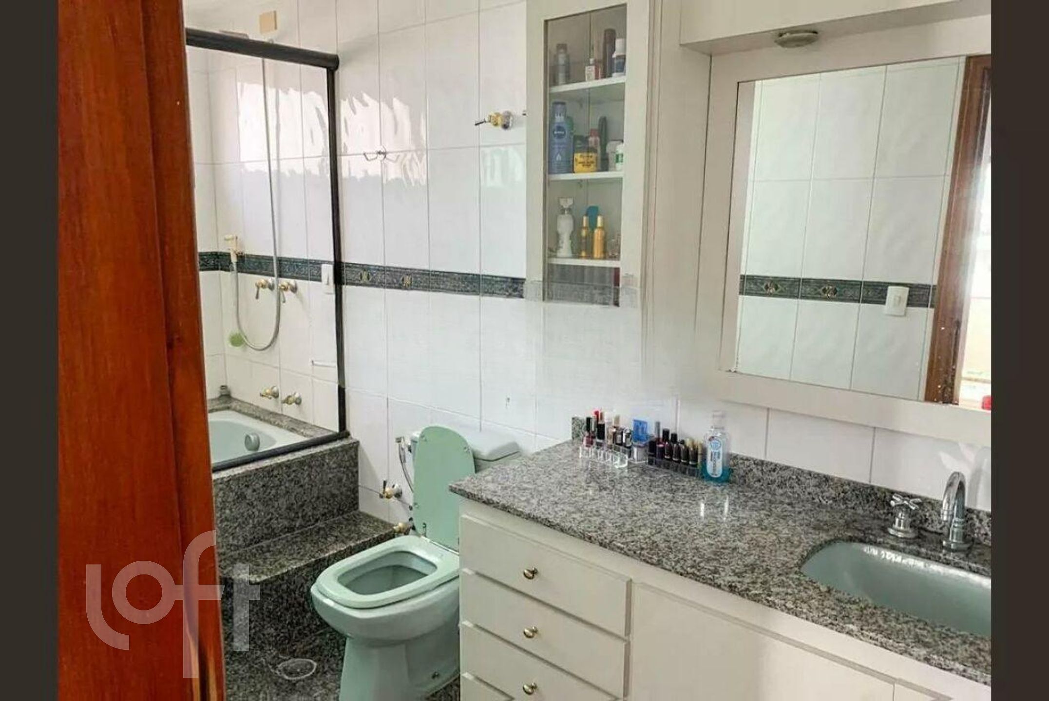 Apartamento à venda com 4 quartos, 200m² - Foto 28