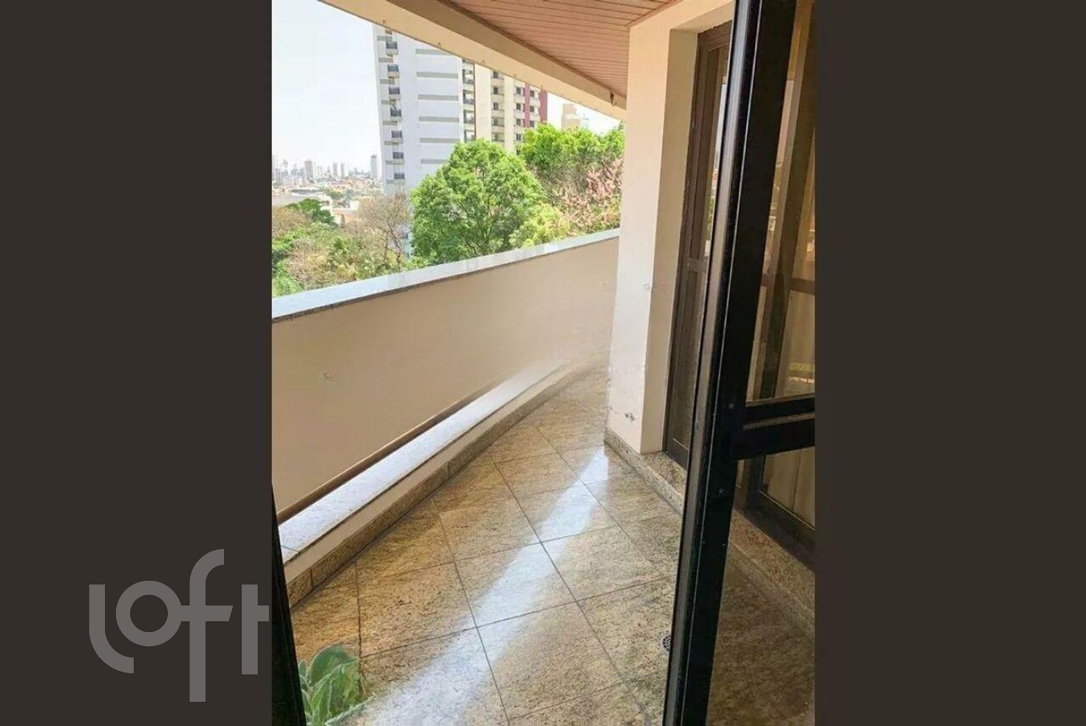 Apartamento à venda com 4 quartos, 200m² - Foto 40