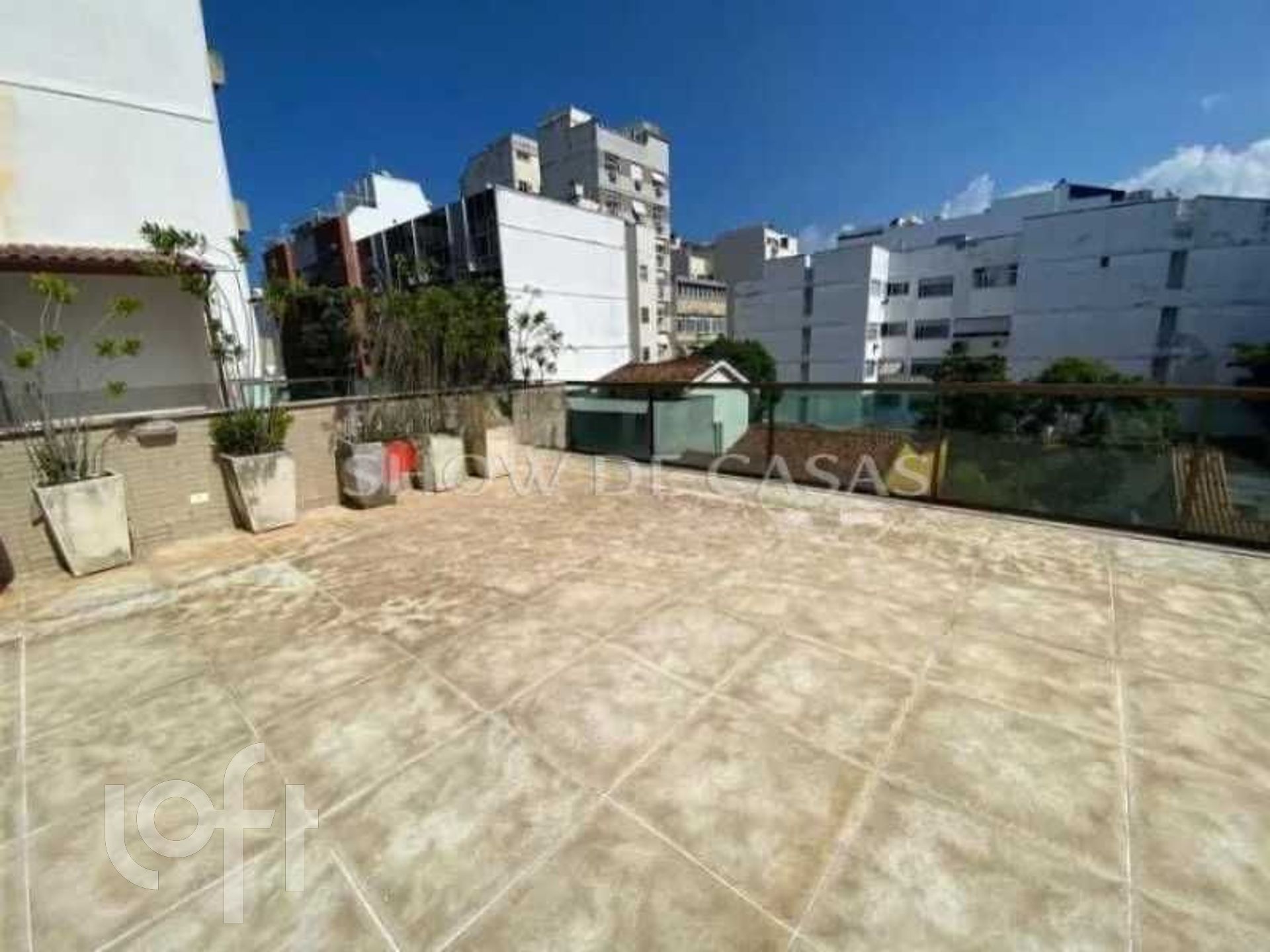 Apartamento à venda com 1 quarto, 271m² - Foto 14