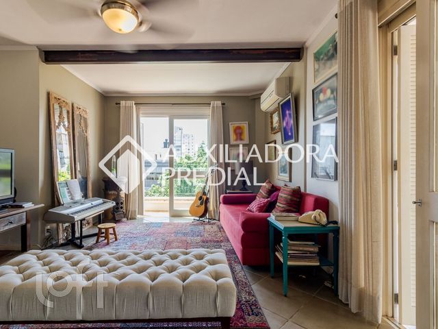 Apartamento com 162m², 3 dormitórios, 1 suíte, 1 vaga, Higienópolis em Porto Alegre