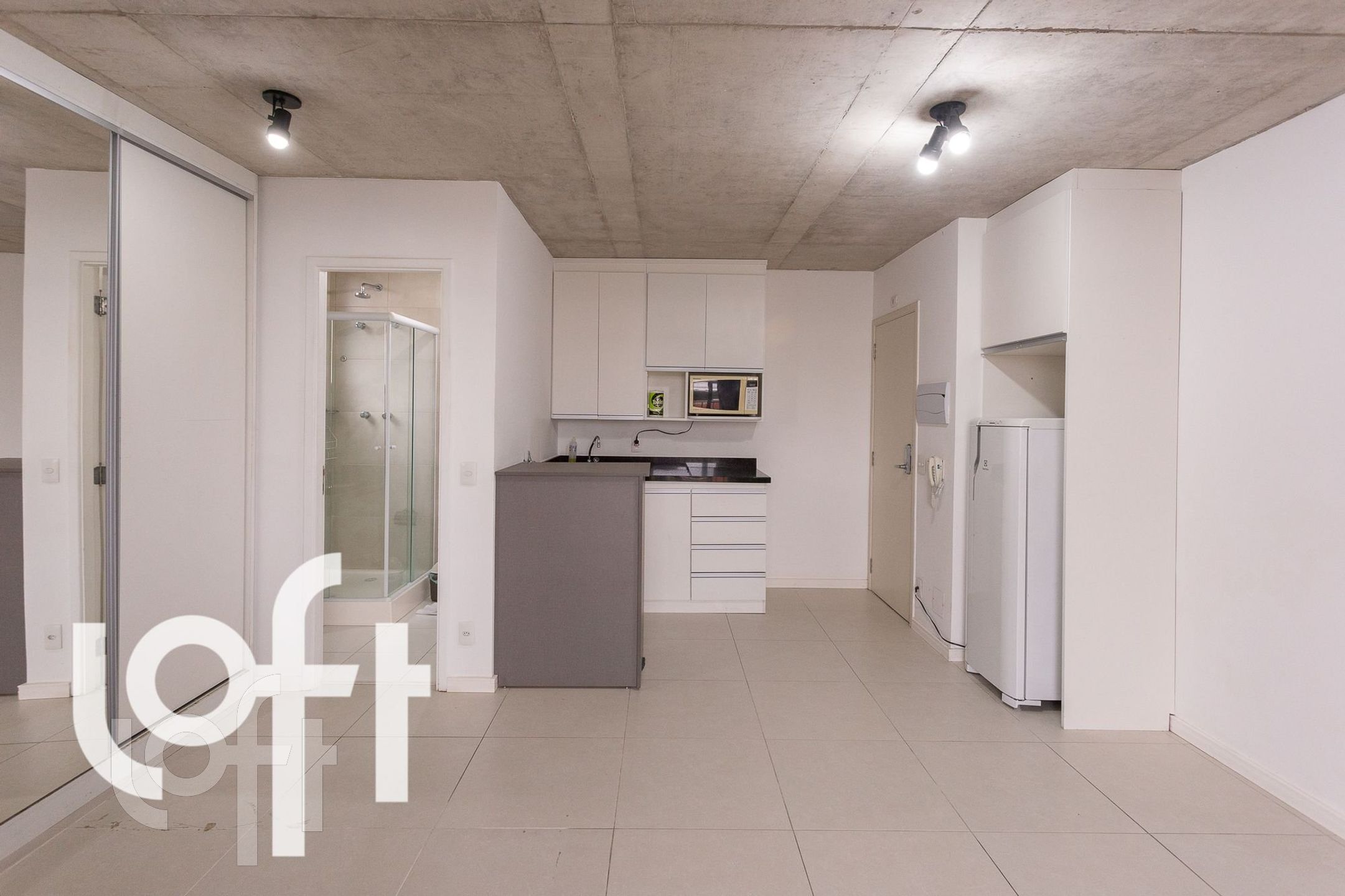 Apartamento à venda com 1 quarto, 35m² - Foto 7