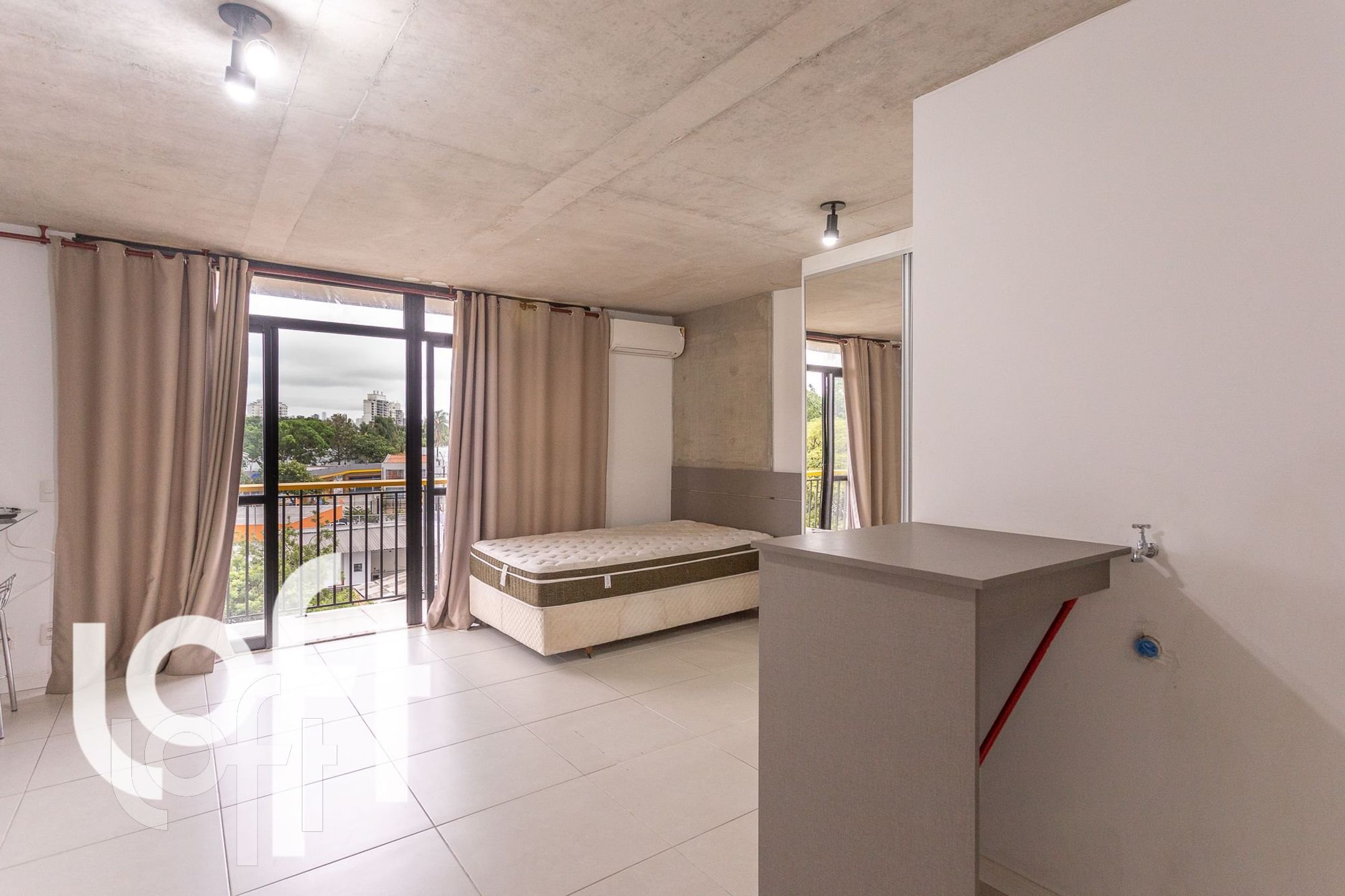 Apartamento à venda com 1 quarto, 35m² - Foto 5