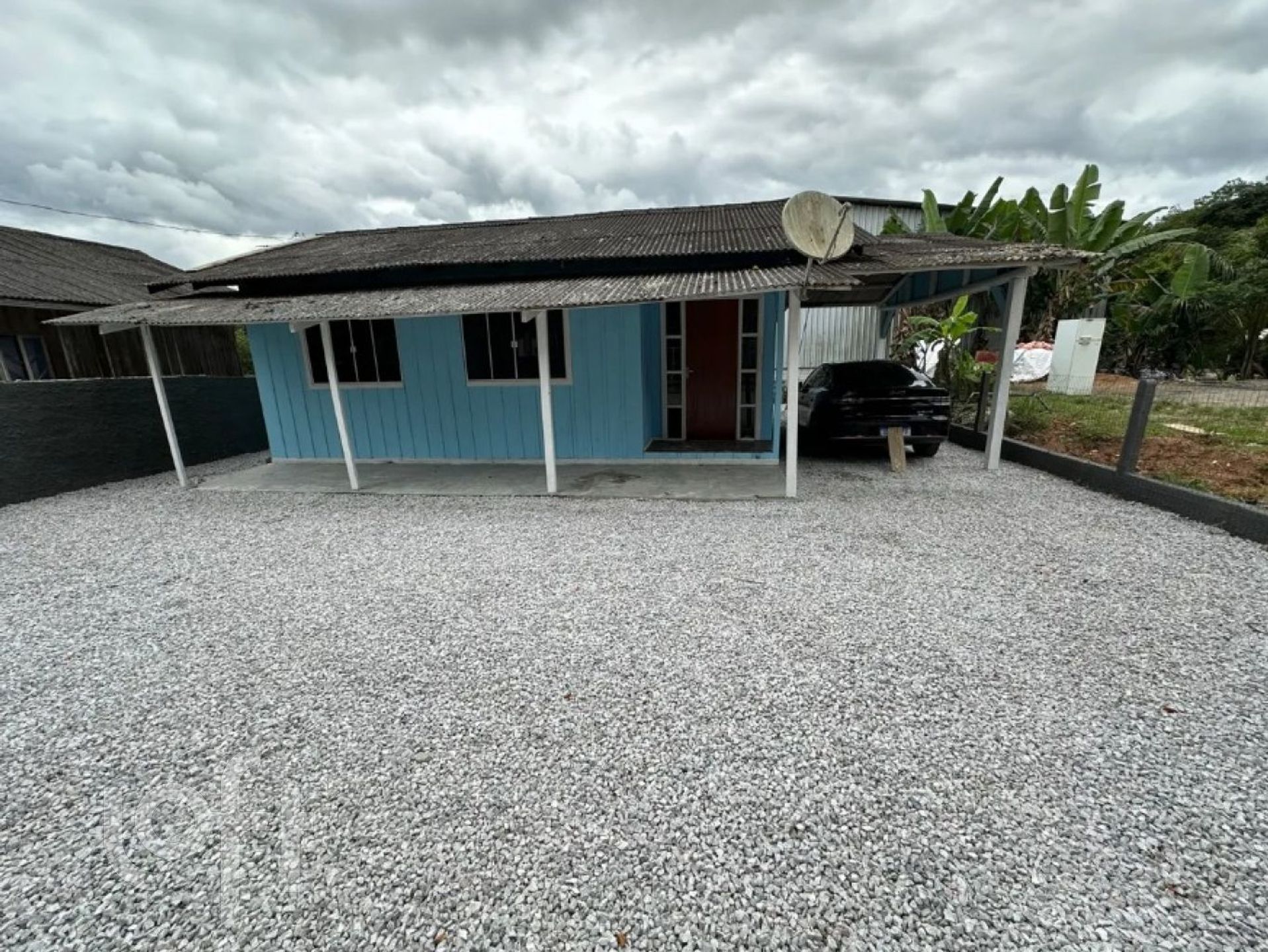 Casa Residencial com 54m², 3 quartos, 1 suíte, 5 garagens, no bairro Brilhante II em Itajaí