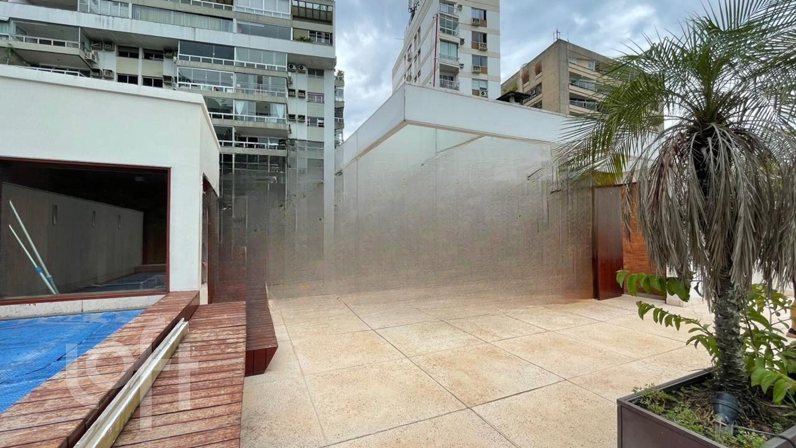 Apartamento à venda com 3 quartos, 300m² - Foto 17