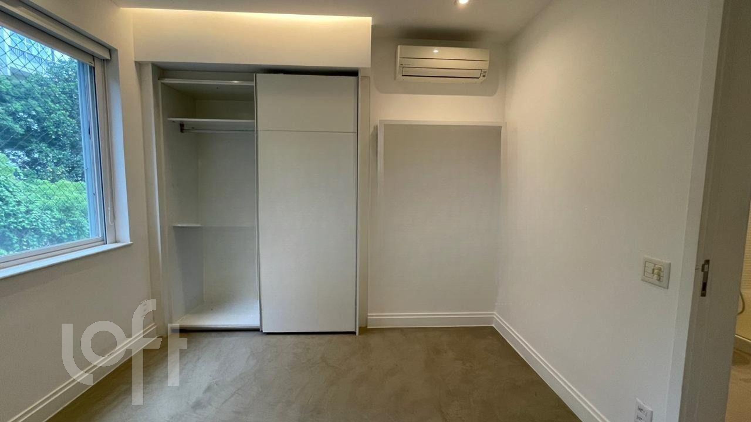 Apartamento à venda com 3 quartos, 300m² - Foto 28