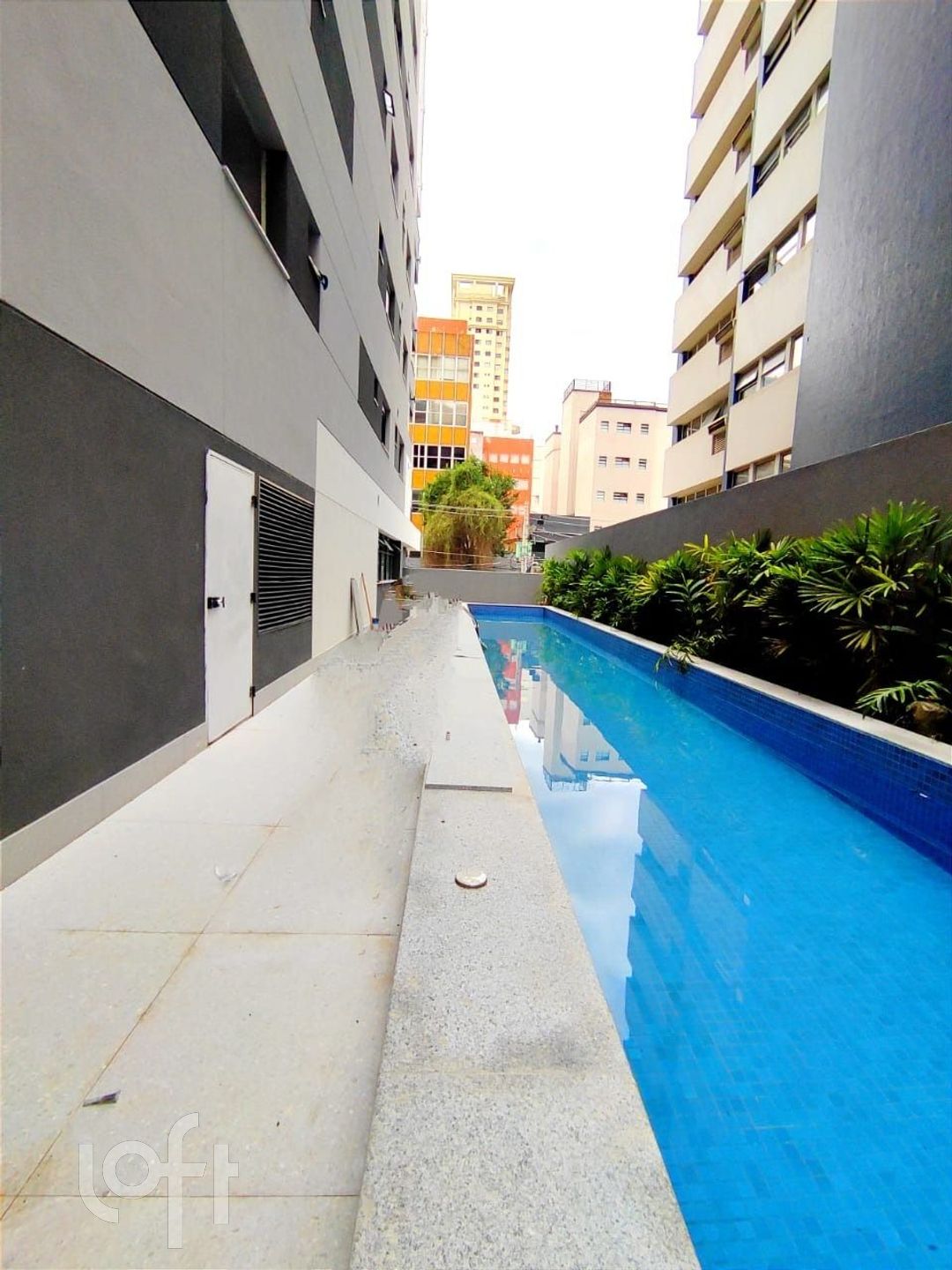 Apartamento à venda com 2 quartos, 64m² - Foto 14