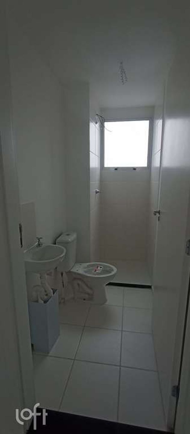 Apartamento à venda com 2 quartos, 43m² - Foto 4