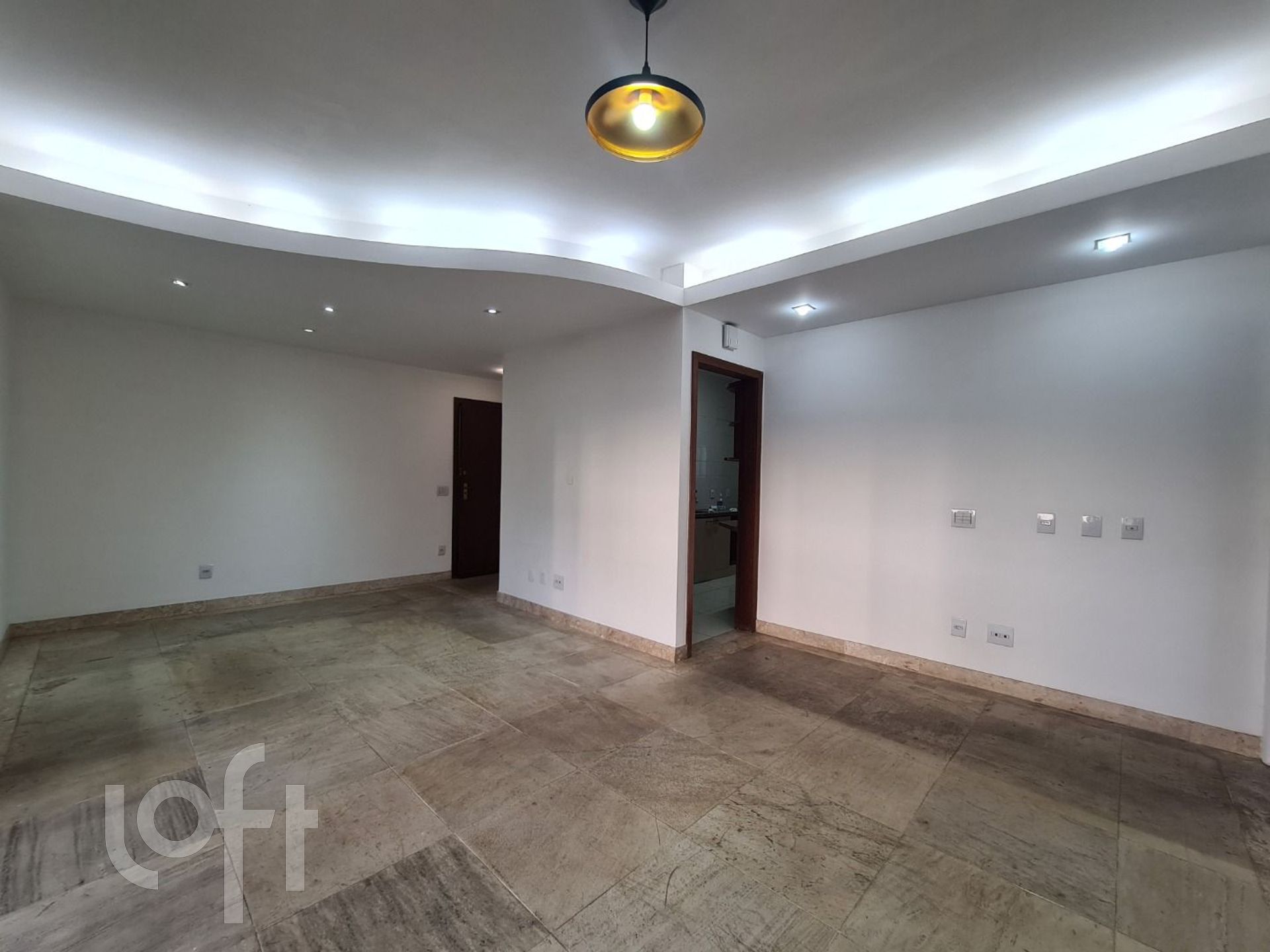 Apartamento à venda com 3 quartos, 110m² - Foto 4