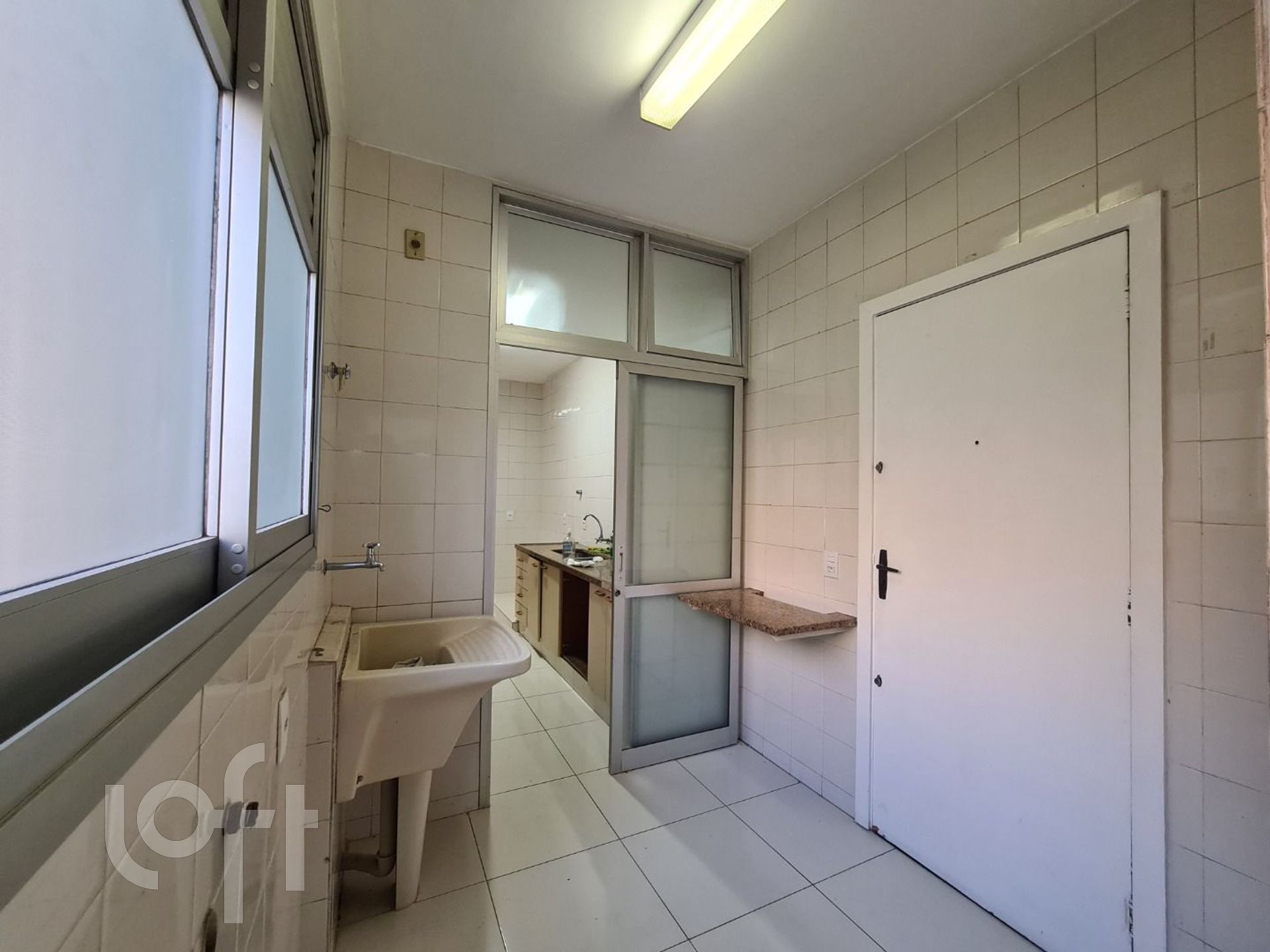 Apartamento à venda com 3 quartos, 110m² - Foto 7