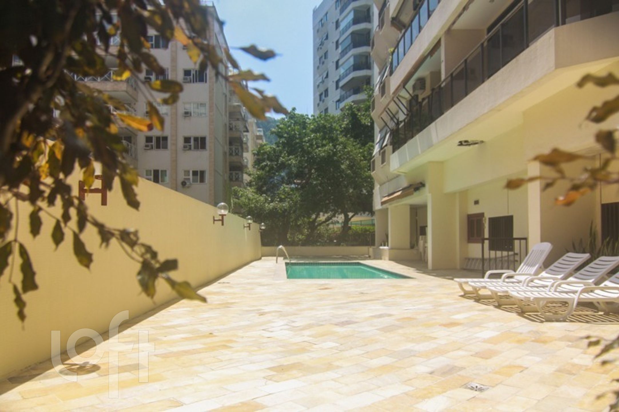 Apartamento à venda com 3 quartos, 275m² - Foto 47