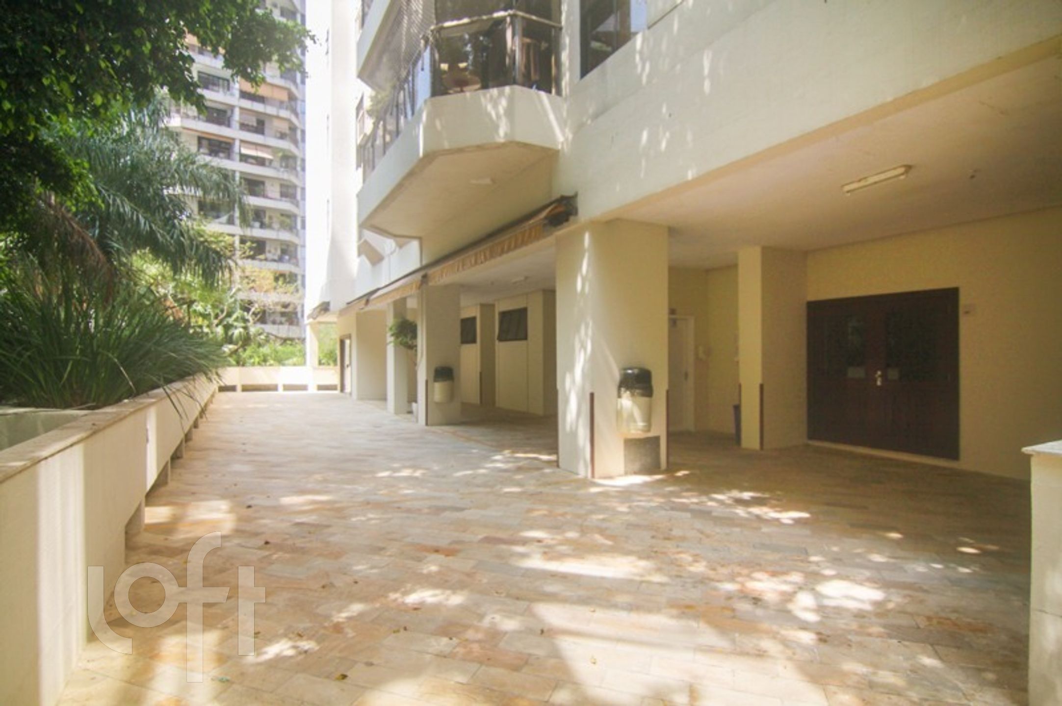 Apartamento à venda com 3 quartos, 275m² - Foto 51