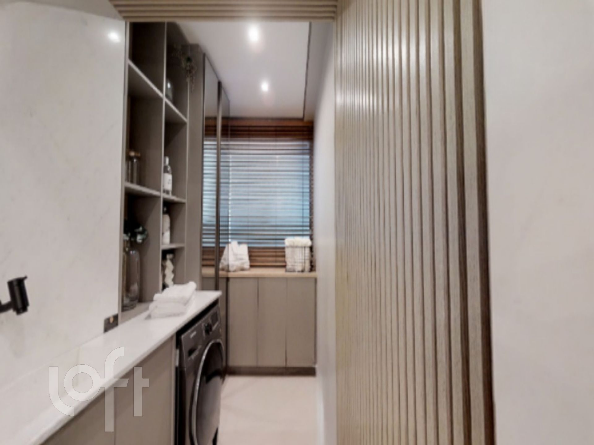 Apartamento à venda com 2 quartos, 69m² - Foto 6