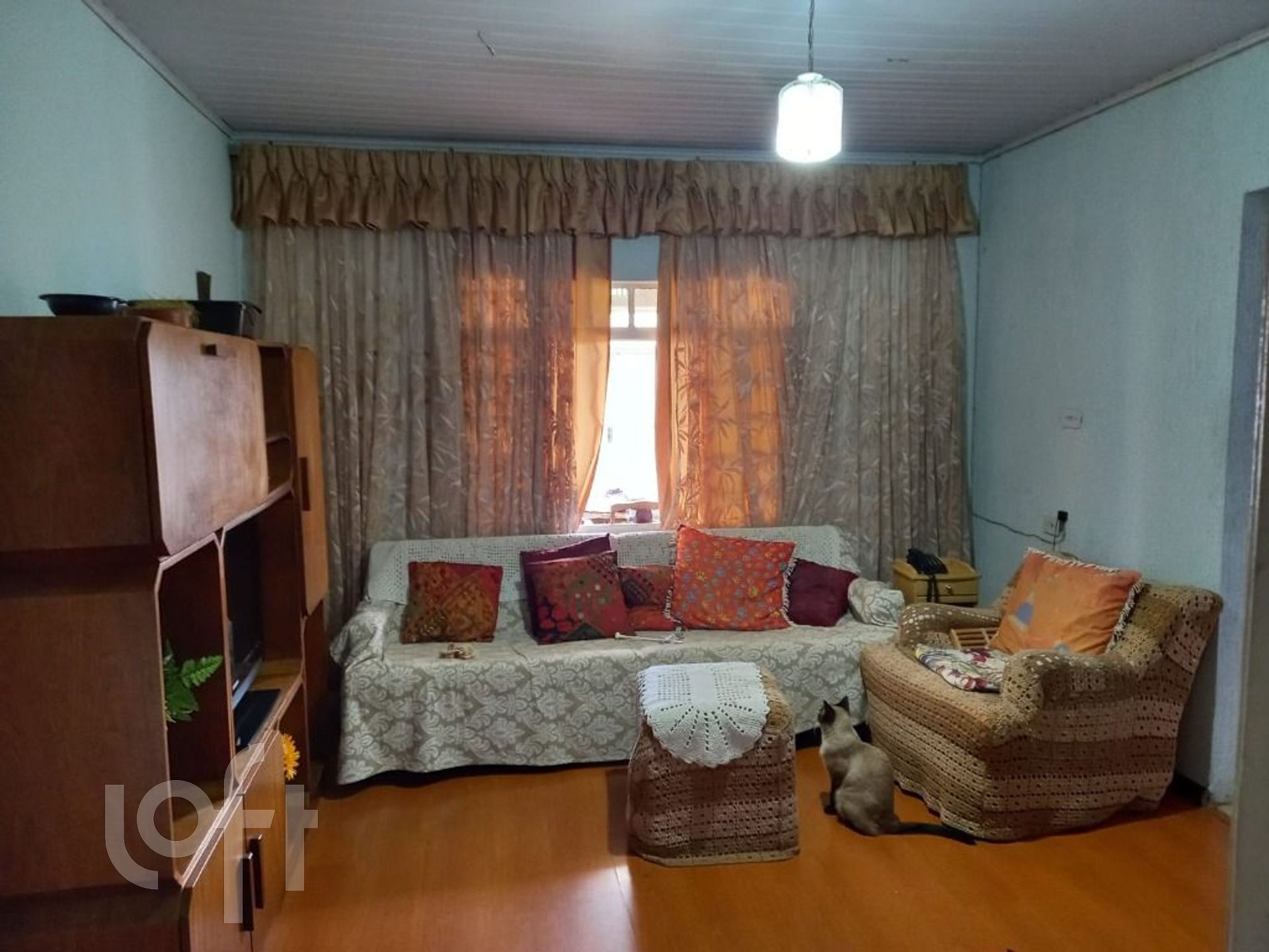 Casa à venda com 2 quartos, 150m² - Foto 1