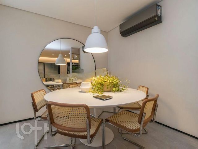 Apartamento com 90m², 3 dormitórios, 1 suíte, 2 vagas, Cidade Baixa em Porto Alegre