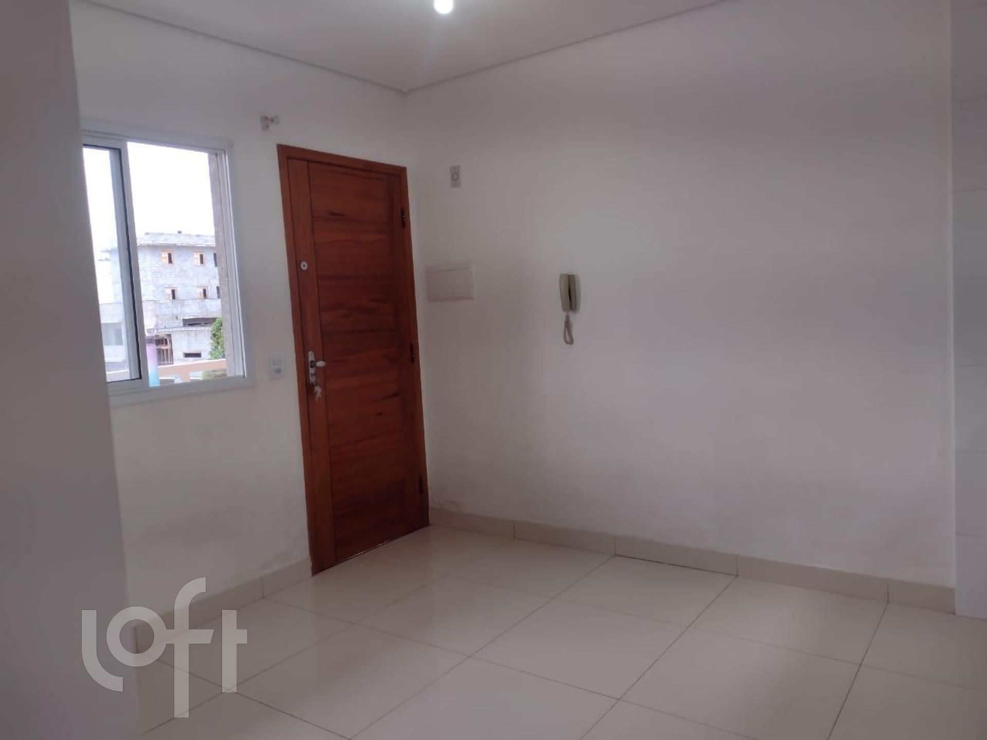 Apartamento à venda em Penha com 40 m², 2 quartos