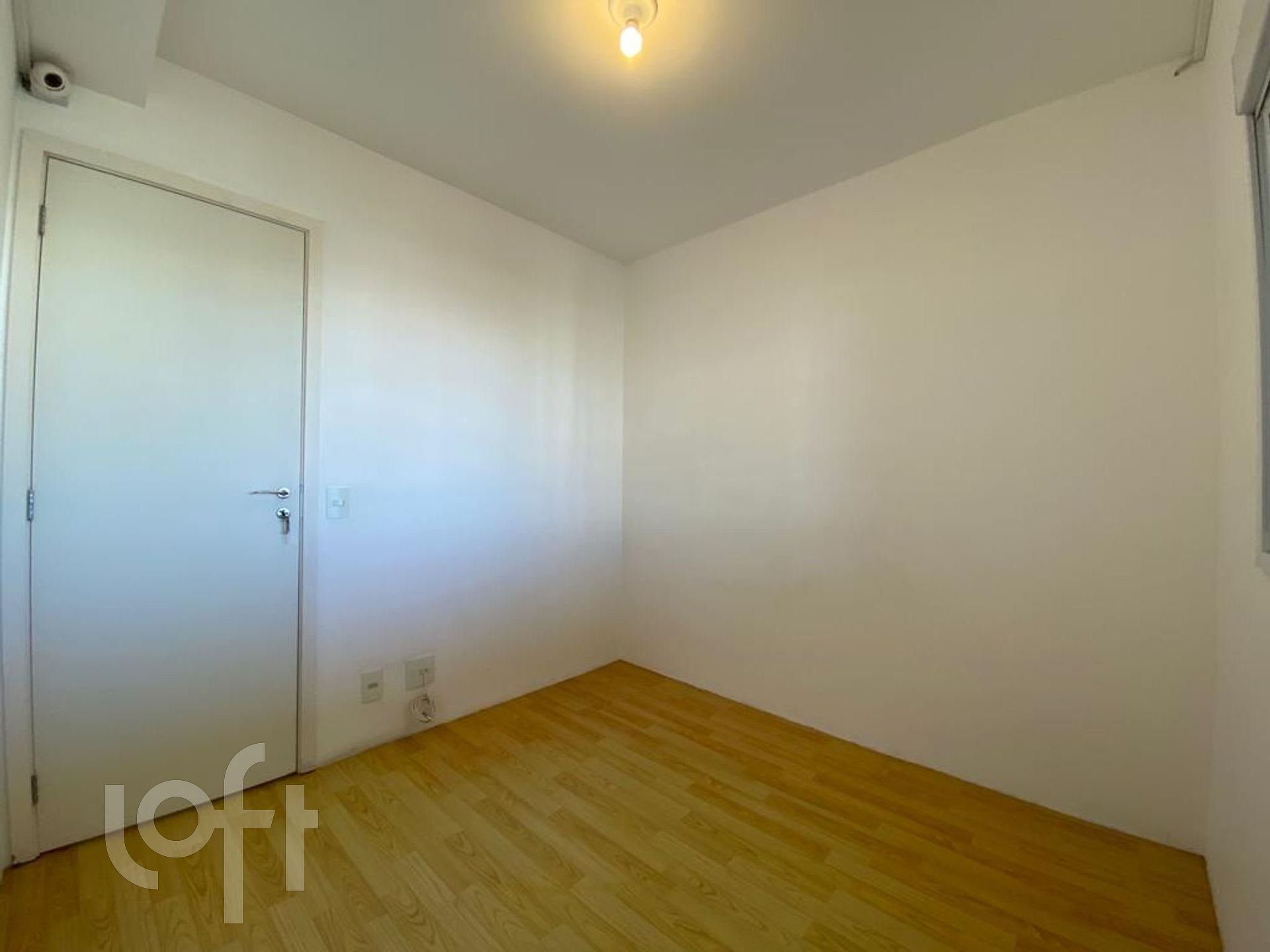 Apartamento à venda com 4 quartos, 138m² - Foto 2