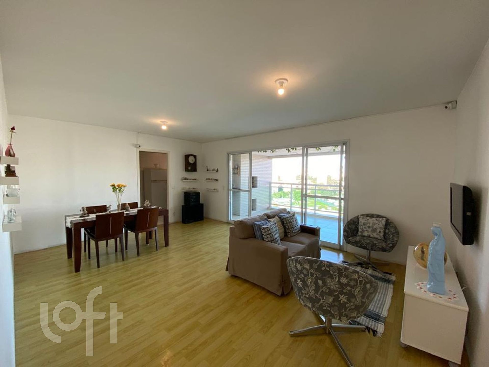 Apartamento à venda em Santo Amaro com 138 m², 4 q