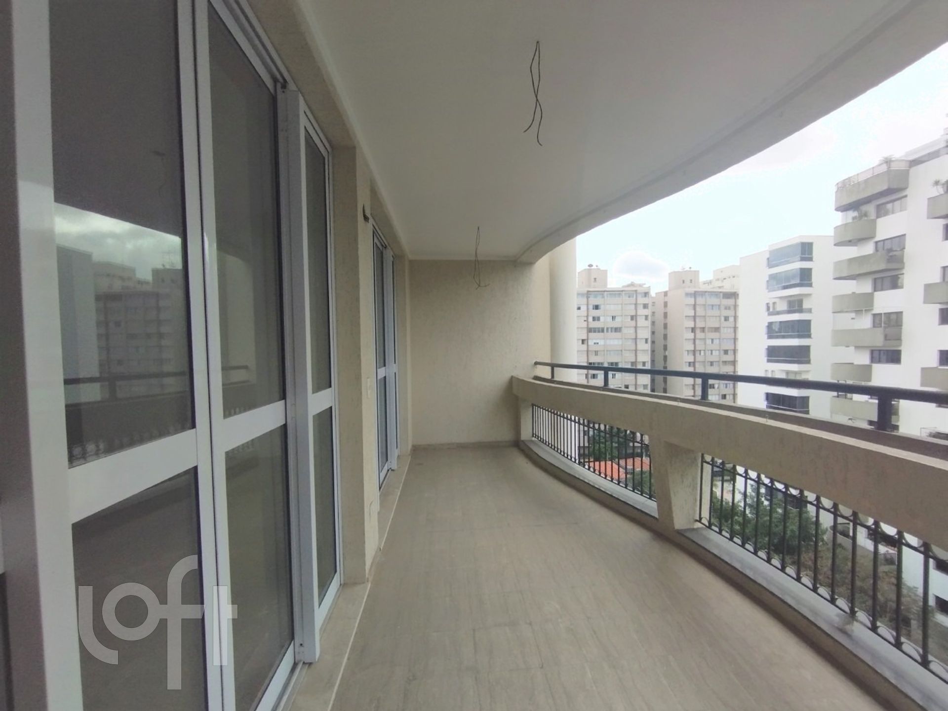 Apartamento à venda com 4 quartos, 161m² - Foto 9