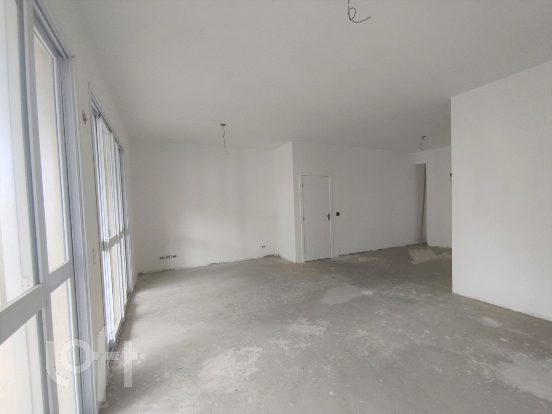 Apartamento à venda com 4 quartos, 161m² - Foto 6