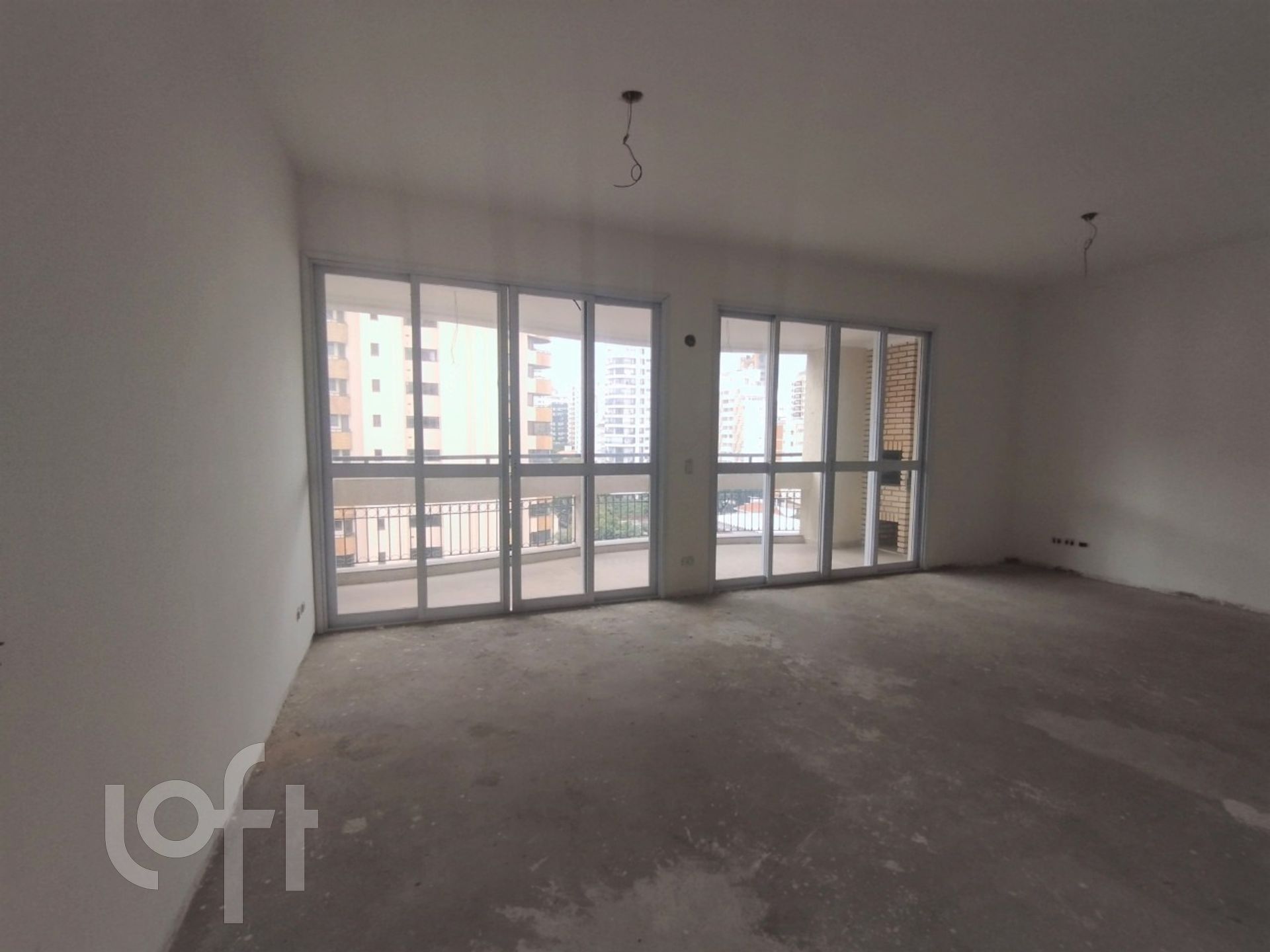 Apartamento à venda com 4 quartos, 161m² - Foto 8