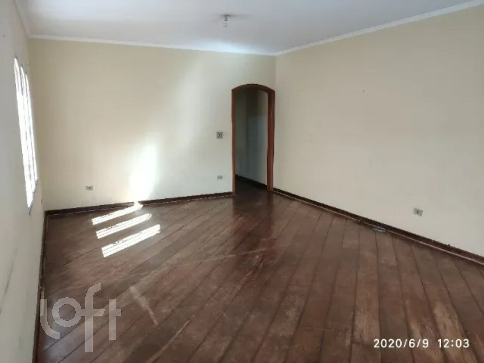 Casa à venda com 3 quartos, 270m² - Foto 14