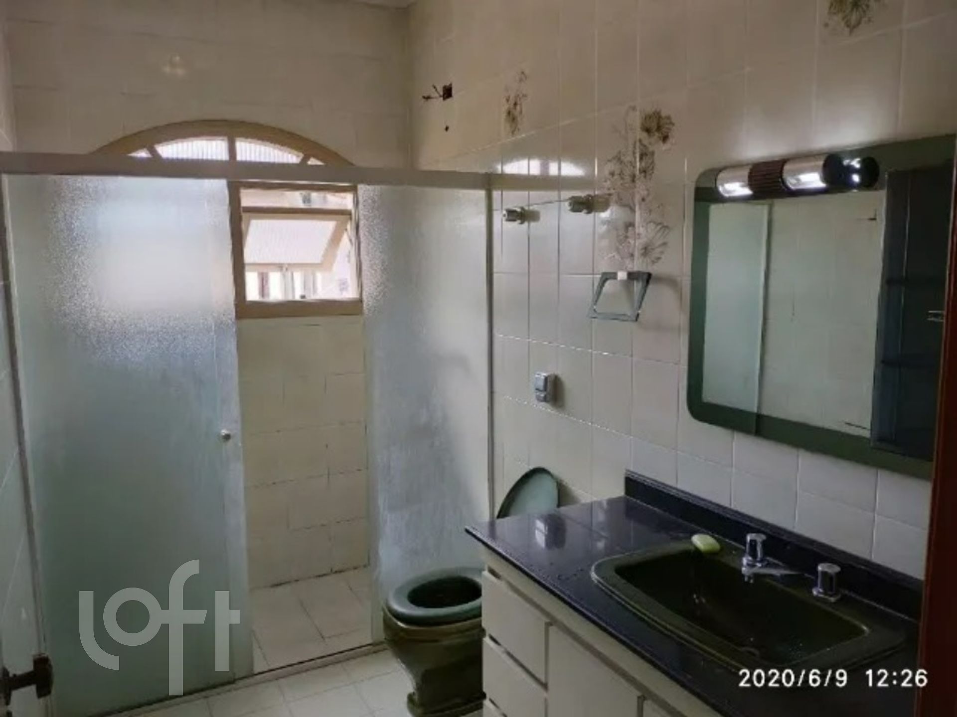 Casa à venda com 3 quartos, 270m² - Foto 8