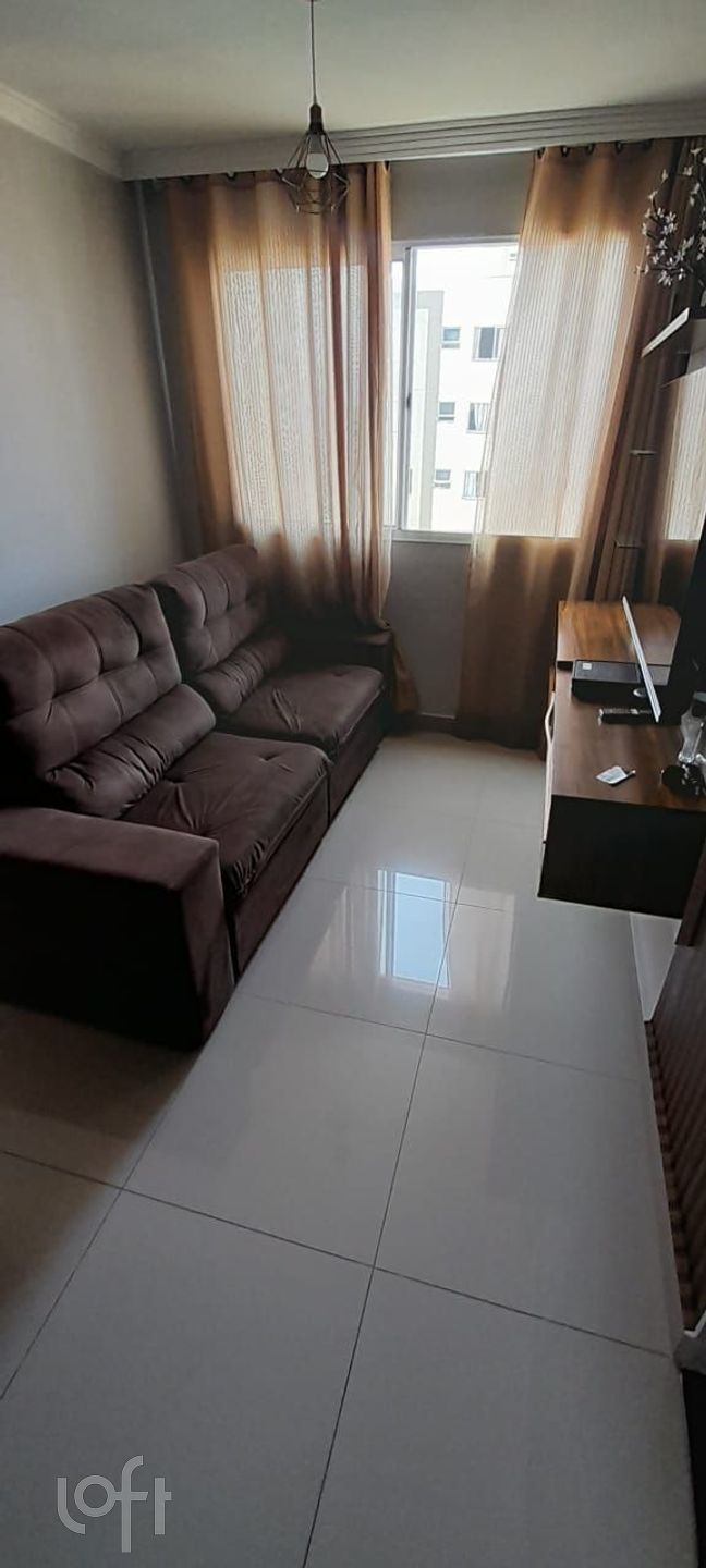 Apartamento à venda com 2 quartos, 43m² - Foto 3