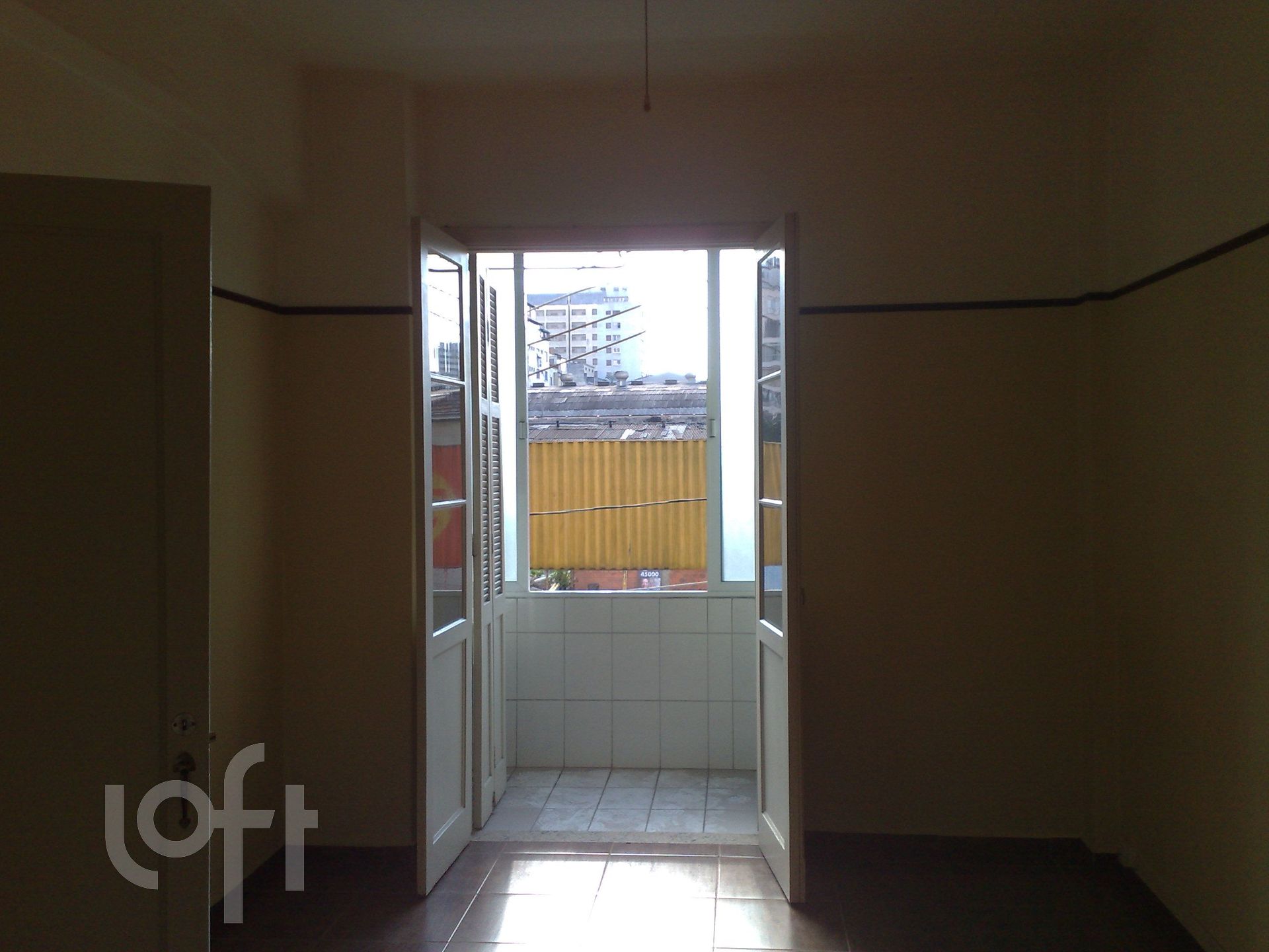 Apartamento à venda com 1 quarto, 38m² - Foto 2