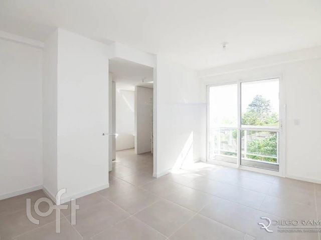 Apartamento com 60m², 2 dormitórios, 1 suíte, 1 vaga, Jardim Botânico em Porto Alegre