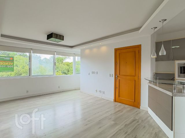 Apartamento com 74m², 2 dormitórios, 1 suíte, 2 vagas, Vila Ipiranga em Porto Alegre