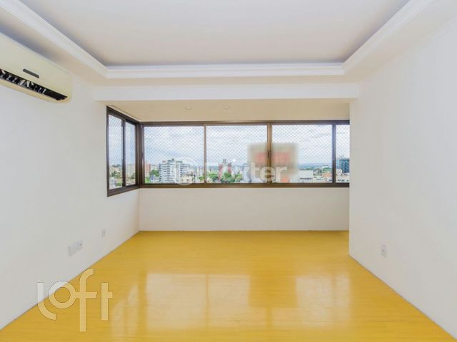 Apartamento com 92m², 3 dormitórios, 1 suíte, 2 vagas, Cristo Redentor em Porto Alegre