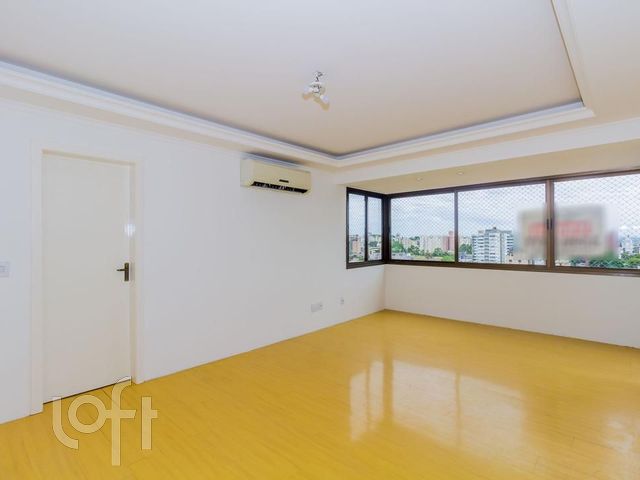 Apartamento com 92m², 3 dormitórios, 1 suíte, 2 vagas, Cristo Redentor em Porto Alegre
