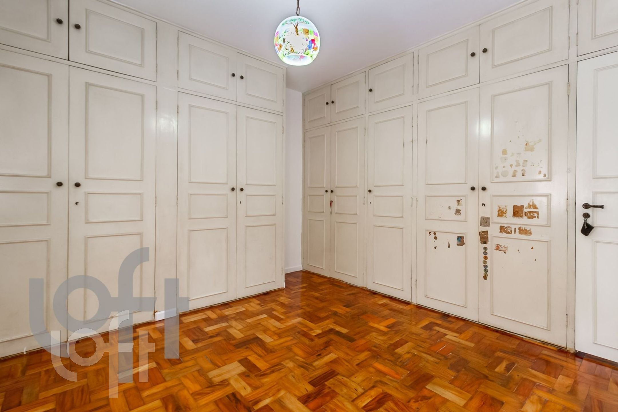 Apartamento à venda com 3 quartos, 230m² - Foto 4