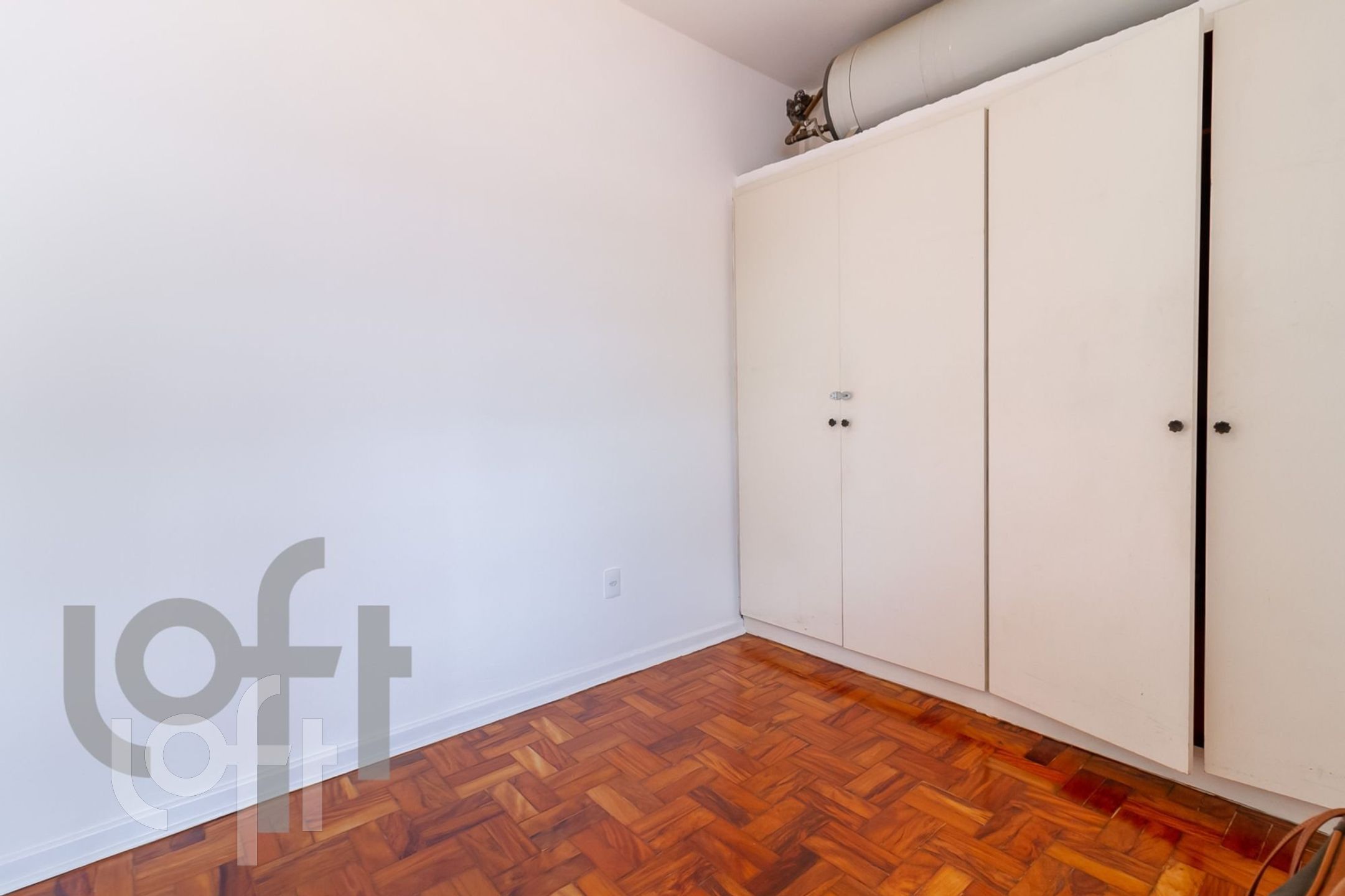 Apartamento à venda com 3 quartos, 230m² - Foto 2