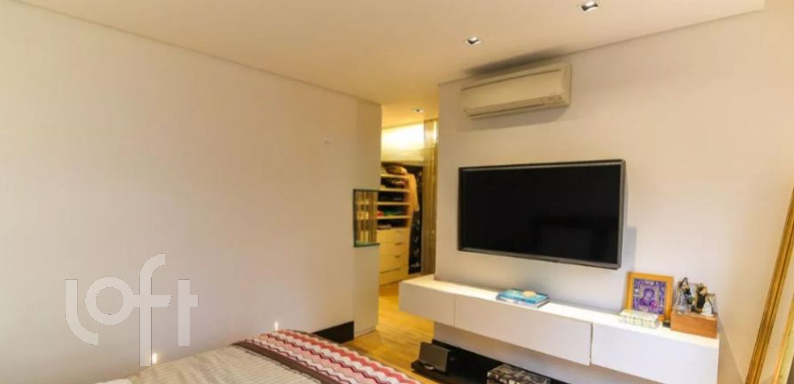 Apartamento à venda com 3 quartos, 178m² - Foto 12