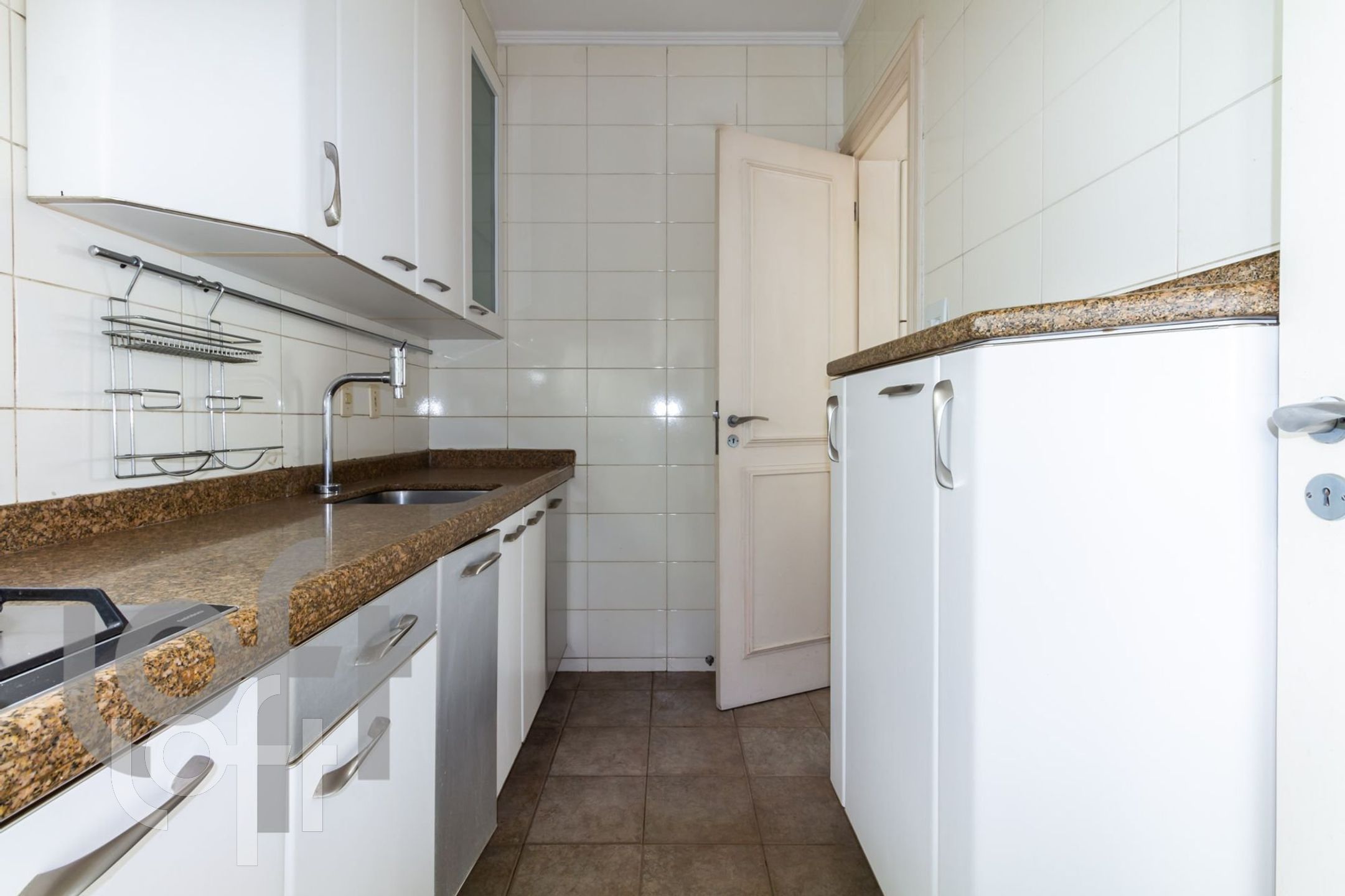 Apartamento à venda com 4 quartos, 320m² - Foto 42