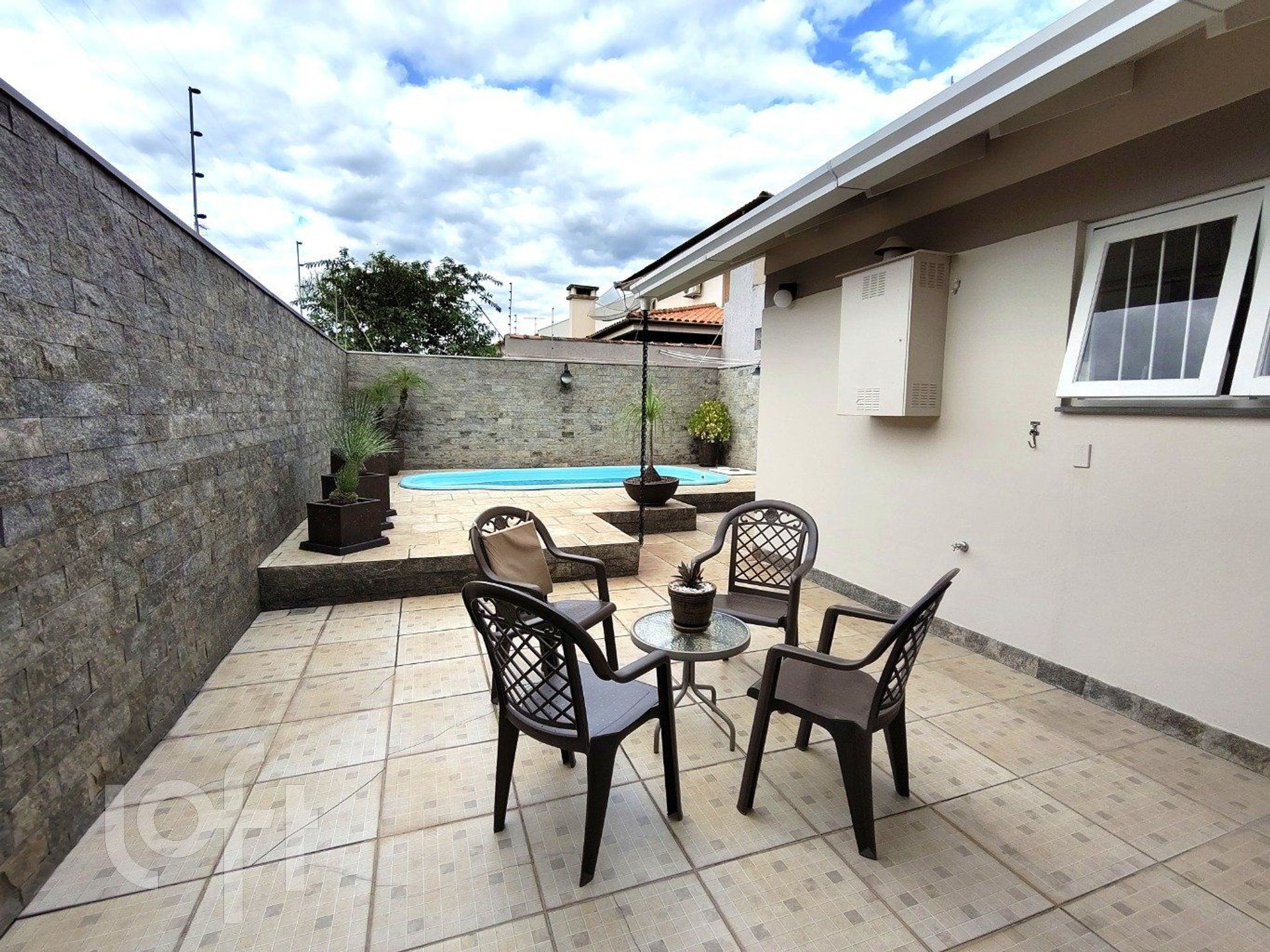 Imagem da propriedade 11