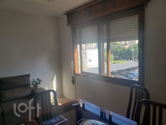 Apartamento com 82m², 2 dormitórios, 2 vagas, Vila Ipiranga em Porto Alegre