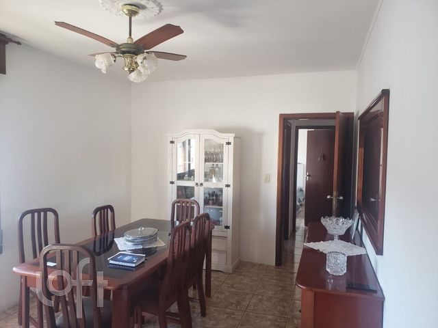 Apartamento com 82m², 2 dormitórios, 2 vagas, Vila Ipiranga em Porto Alegre