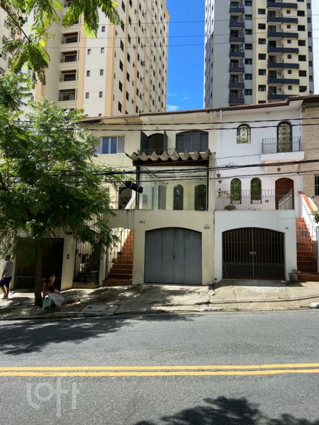 Casa à venda e aluguel com 6 quartos, 254m² - Foto 2