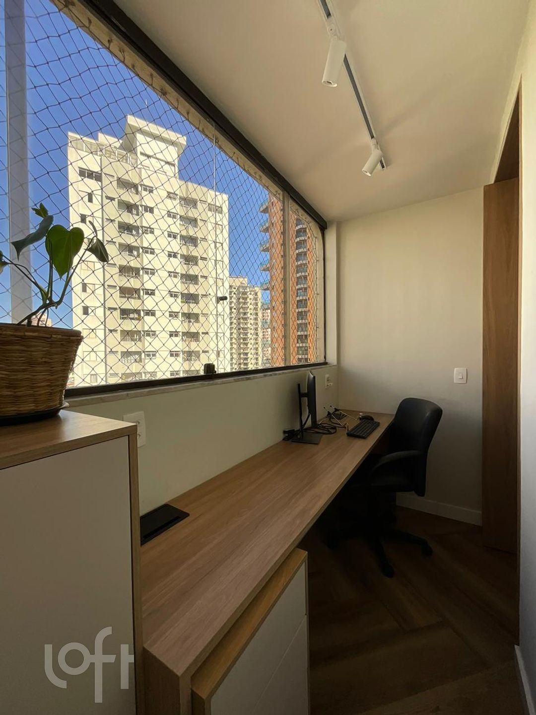 Apartamento à venda com 2 quartos, 72m² - Foto 20